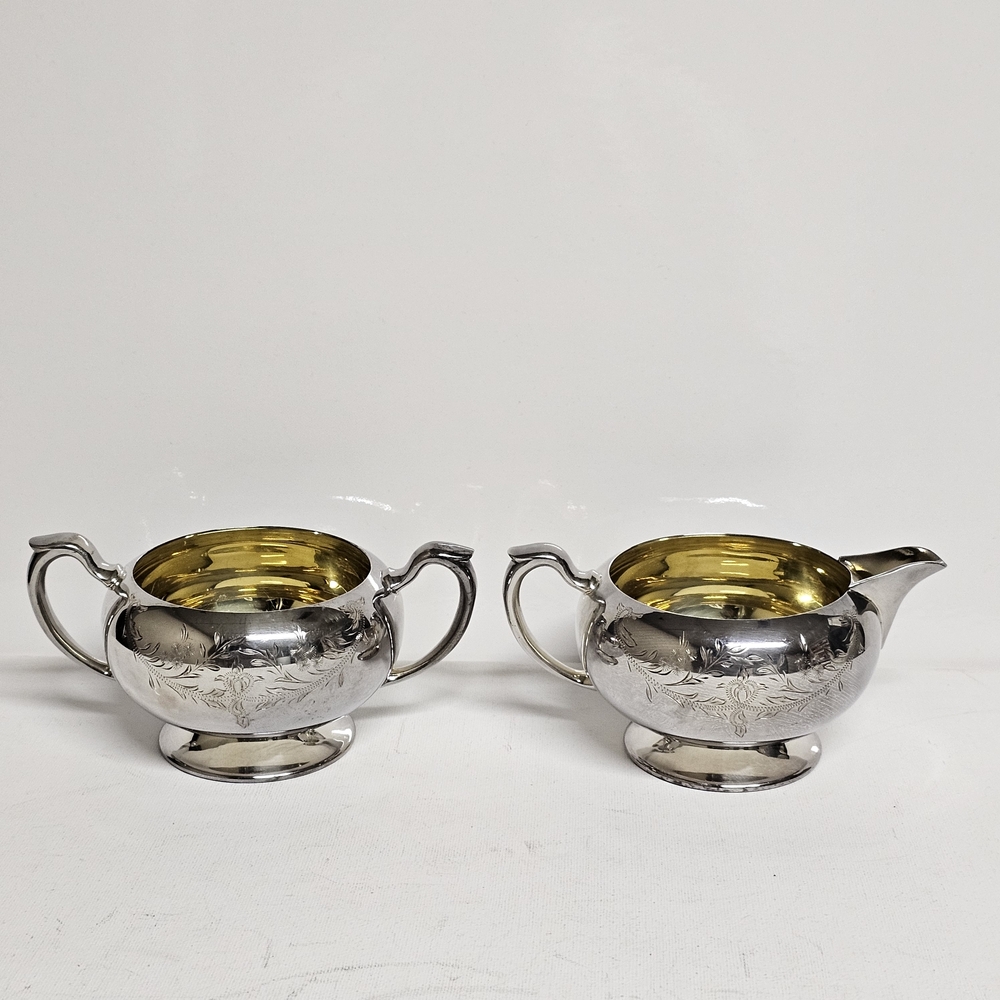 🌿 Vintage Silverplate Elegance – 1847 Rogers Bros Creamer & Sugar Set